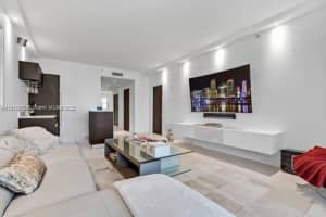 701 Crandon Blvd APT 402, Key Biscayne, FL 33149, Sold 09/16/22