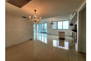 92 SW 3rd St, Miami, FL 33130, Sold 01/31/23