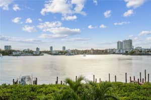 17050 N Bay Rd, Sunny Isles Beach, FL 33160, Sold 10/14/22