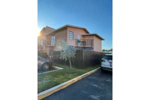 3423 SW 52nd Ave, Hollywood, FL 33023, Sold 07/01/22