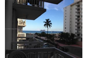 401 Ocean Dr, Miami Beach, FL 33139, Sold 11/17/22