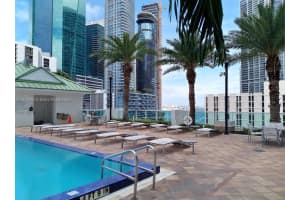 41 SE 5th St, Miami, FL 33131, Sold 01/25/23