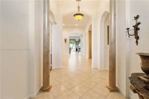 19229 N Hibiscus St, Weston, FL 33332, Sold 08/11/22