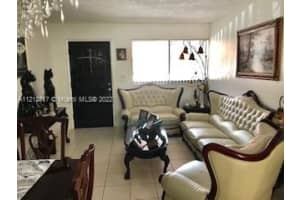 2750 W 60th Pl APT 104, Hialeah, FL 33016, Sold 07/01/22