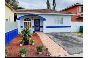 1381 SE 10th St, Homestead, FL 33035, Sold 08/02/22