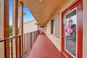 7431 NW 1st St APT 406, Margate, FL 33063, Sold 07/15/22