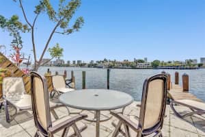 16463 NE 27th Pl #14, North Miami Beach, FL 33160, Sold 07/01/22