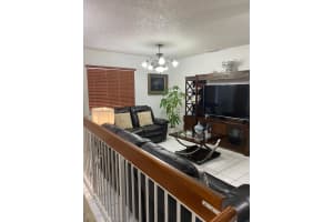 2286 W 74th St Apt 202-3, Hialeah, FL 33016, Sold 07/12/22