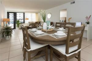 5225 Collins Ave APT 915, Miami Beach, FL 33140, Sold 09/26/22