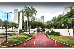 16909 N Bay Rd APT 510, Sunny Isles Beach, FL 33160, Sold 07/21/22
