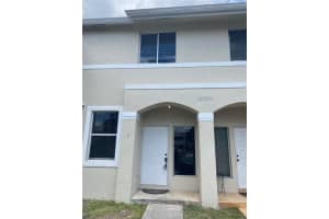 21250 NE 8th Pl APT 4, Miami, FL 33179, Sold 07/25/22