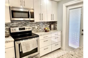 2731 NE 14th Street Causeway APT 426, Pompano Beach, FL 33062, Sold 08/08/22