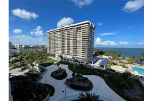 1 Grove Isle Dr A705, Miami, FL 33133, Sold 08/01/22