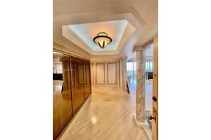 1 Grove Isle Dr A705, Miami, FL 33133, Sold 08/01/22