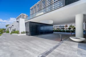 2000 S Ocean Dr, Hallandale Beach, FL 33009, Sold 01/25/23
