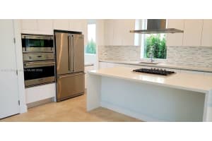 10297 NW 75th Terrace, Doral, FL 33178, Sold 10/11/22