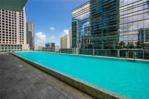 68 SE 6th St Apt 1112, Miami, FL 33131, Sold 09/15/22