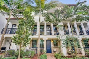 11338 SW 15th Ave, Pembroke Pines, FL 33025, Sold 07/25/22