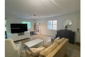 227 Michigan Ave APT 201, Miami Beach, FL 33139, Sold 08/04/22