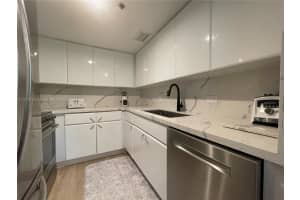227 Michigan Ave APT 201, Miami Beach, FL 33139, Sold 08/04/22