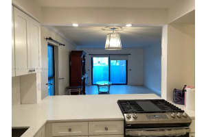 6902 N Kendall Dr APT E102, Pinecrest, FL 33156, Sold 08/02/22