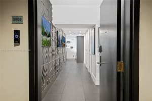 888 Biscayne Blvd APT 3909, Miami, FL 33132, Sold 07/15/22