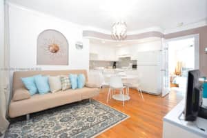 901 Euclid Ave APT 3, Miami Beach, FL 33139, Sold 09/02/22