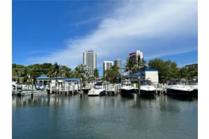 200 Diplomat Pkwy APT 723, Hallandale Beach, FL 33009, Sold 07/14/22