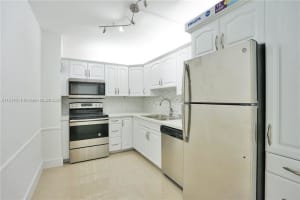 20100 W Country Club Dr, Aventura, FL 33180, Sold 03/16/23