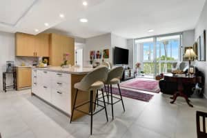9805 NW 52nd St APT 408, Doral, FL 33178, Sold 08/31/22
