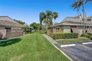 301 W Hemingway Cir #157, Margate, FL 33063, Sold 08/10/22