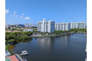 18081 Biscayne Blvd APT 1501, Aventura, FL 33160, Sold 08/26/22