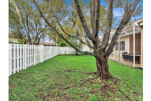 1491 Meadows Blvd, Weston, FL 33327, Sold 07/29/22
