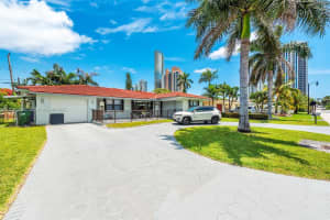 221 186th St, Sunny Isles Beach, FL 33160, Sold 10/12/23
