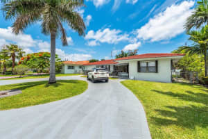 221 186th St, Sunny Isles Beach, FL 33160, Sold 10/12/23