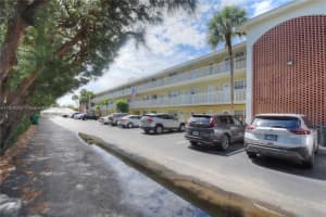 1951 NE 39th St APT 239, Lighthouse Point, FL 33064, Sold 07/15/22