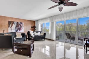 300 Diplomat Pkwy APT 408, Hallandale Beach, FL 33009, Sold 08/02/22