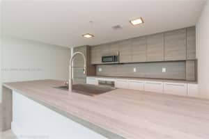 400 Sunny Isles Blvd APT 1418, Sunny Isles Beach, FL 33160, Sold 09/12/22