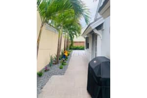 4870 NW 99th Ct, Doral, FL 33178, Sold 07/18/22