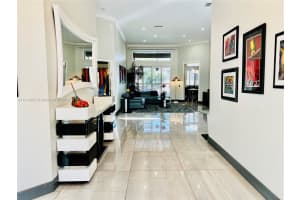 645 Heritage Dr, Weston, FL 33326, Sold 09/01/22