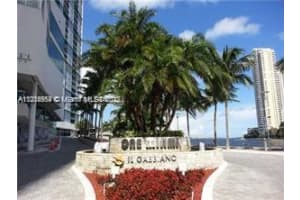 325 S Biscayne Blvd #1520, Miami, FL 33131, Sold 10/07/22