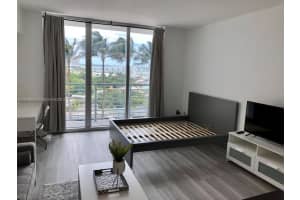 325 S Biscayne Blvd #1520, Miami, FL 33131, Sold 10/07/22