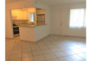 7910 Taft St APT 104, Pembroke Pines, FL 33024, Sold 07/14/22