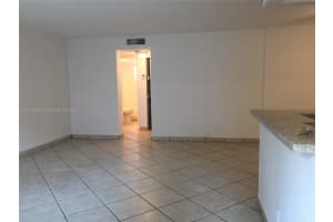 7910 Taft St APT 104, Pembroke Pines, FL 33024, Sold 07/14/22