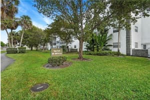 4050 NW 42nd Ave APT 418, Lauderdale Lakes, FL 33319, Sold 08/29/22