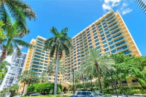 2501 S Ocean Dr, Hollywood, FL 33019, Sold 10/19/22