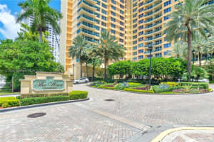 2501 S Ocean Dr, Hollywood, FL 33019, Sold 10/19/22