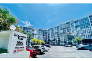 800 Parkview Dr, Hallandale Beach, FL 33009, Sold 10/03/22