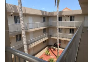 6065 NW 186th St APT 204, Hialeah, FL 33015, Sold 06/30/22