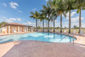 18137 NW 74th Ct, Hialeah, FL 33015, Sold 07/20/22